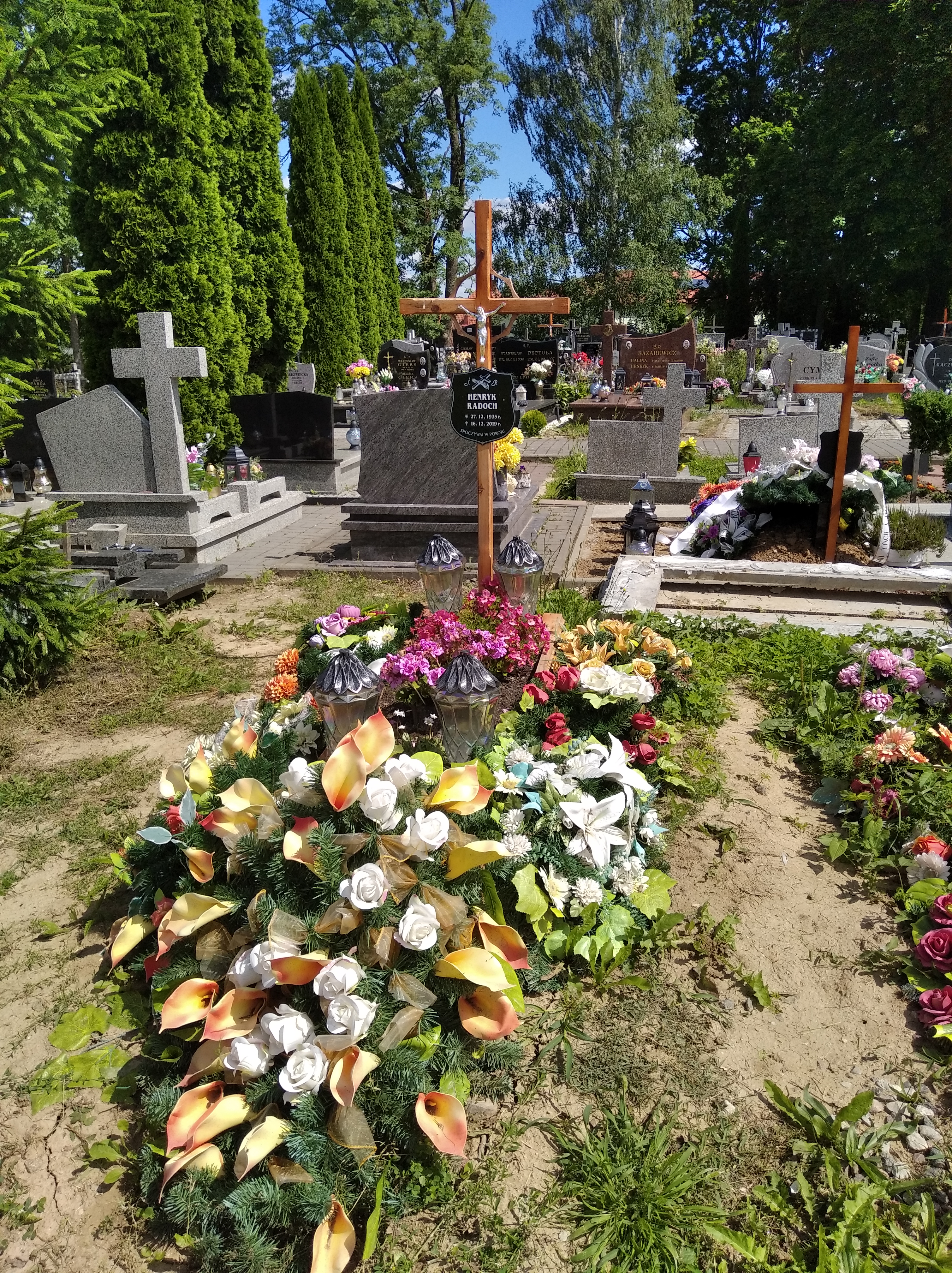 Henryk Radoch 1933 Dłużec gm. Piecki - Grobonet - Wyszukiwarka osób pochowanych