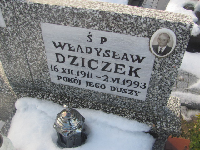 Władysław Dziczek 1911 Dłużec gm. Piecki - Grobonet - Wyszukiwarka osób pochowanych