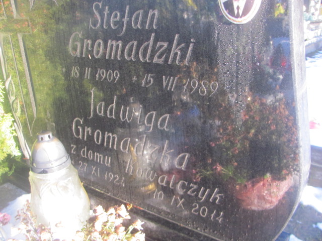 Jadwiga Gromadzka 1924 Dłużec gm. Piecki - Grobonet - Wyszukiwarka osób pochowanych