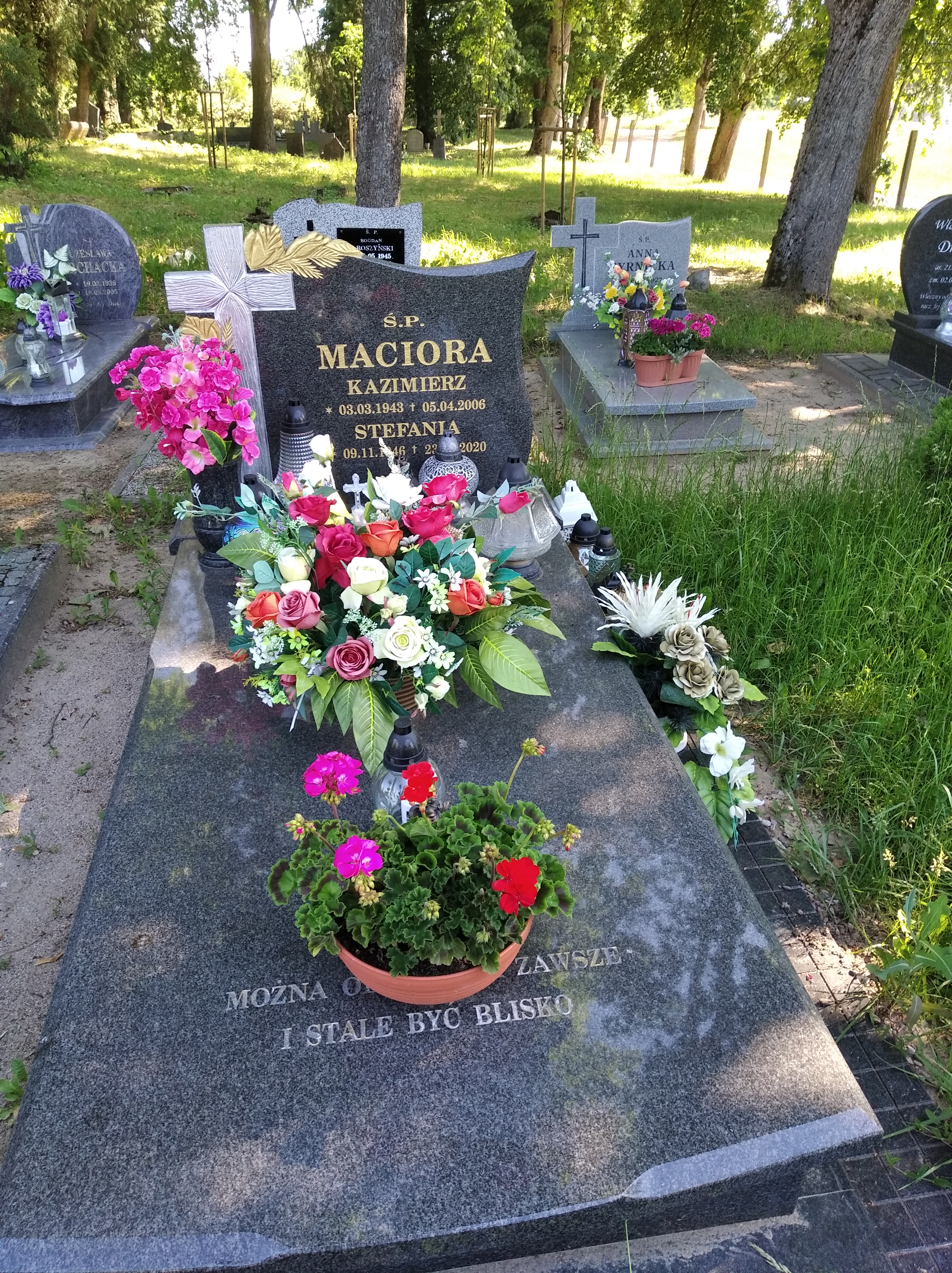 Kazimierz Maciora 1943 Dłużec gm. Piecki - Grobonet - Wyszukiwarka osób pochowanych